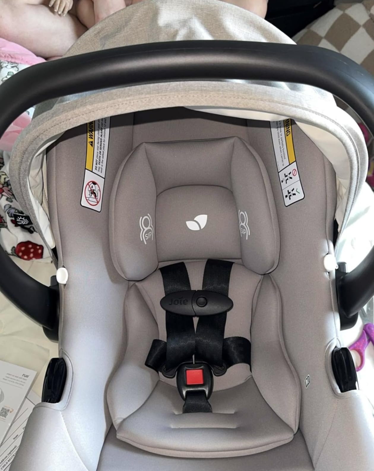 Joie Baby Rue Infant Car Seat & Anti-Rebound Base, Lightweight customer photo 1