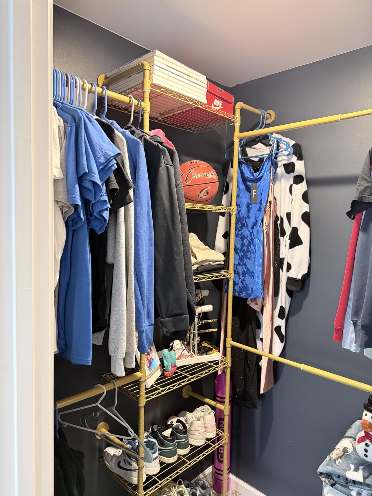ONBRILL H3 Expandable Wall Mounted Closet System, Heavy Duty Clothing Rack customer photo 1