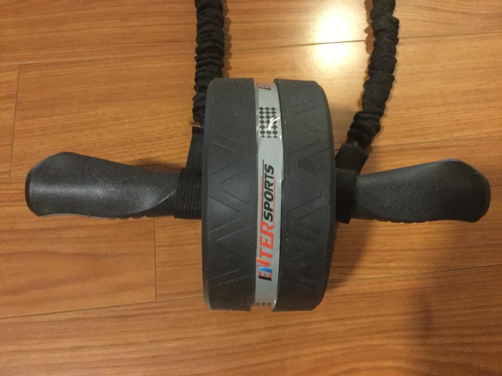 Ab Roller Wheel for Abs Workout with 2 Knee Pads for Home Gym customer photo 1
