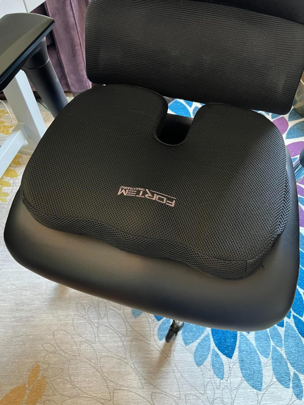 FORTEM Seat Cushion, Office Chair Cushion for Tailbone Sciatica Pain Relief customer photo 2