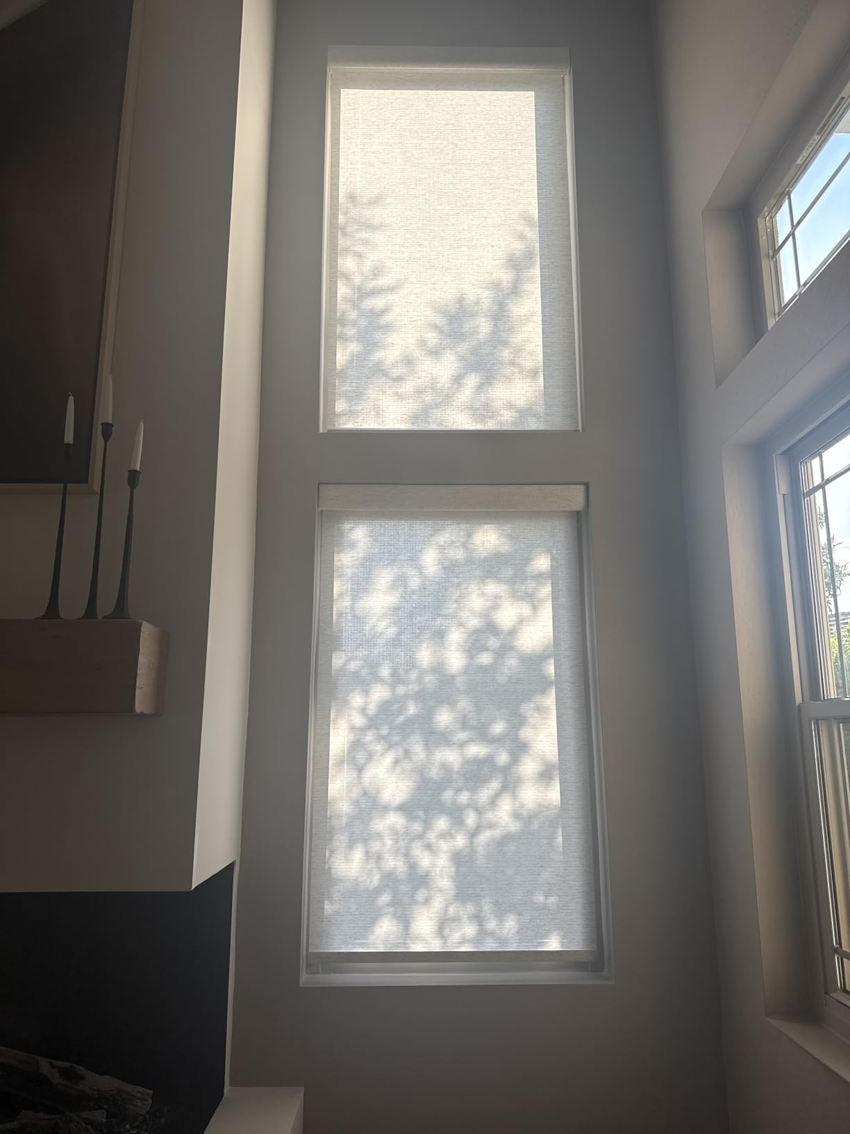 Persilux Smart Motorized Blinds with Remote, No Drill Automatic Roller Shades for Indoor Windows, Light Filtering Linen Fabric, Electric Blinds for Windows, Linen Cream C156-1, Custom Size customer photo 1