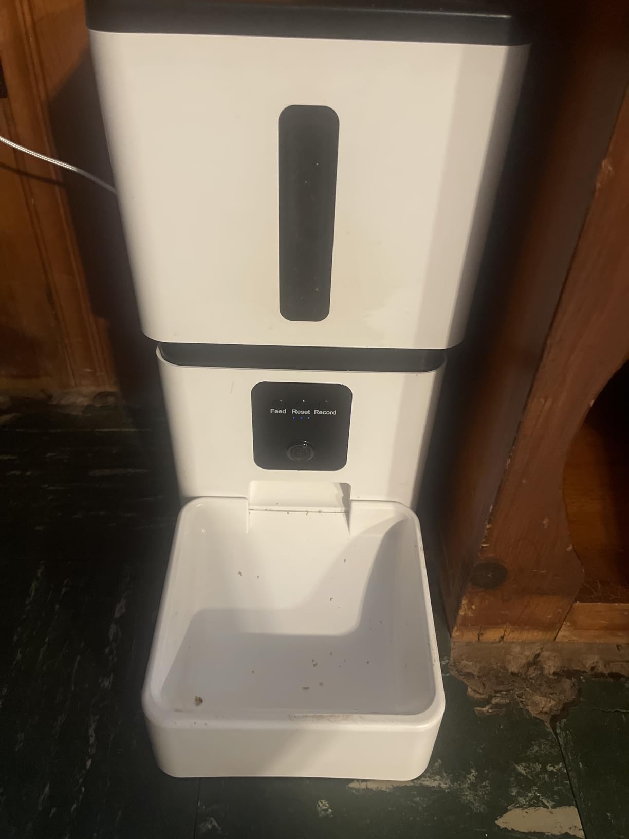 Automatic Dog Feeder Large Breed: 12L/50 Cup Capacity for Kibble up to 20mm customer photo 1