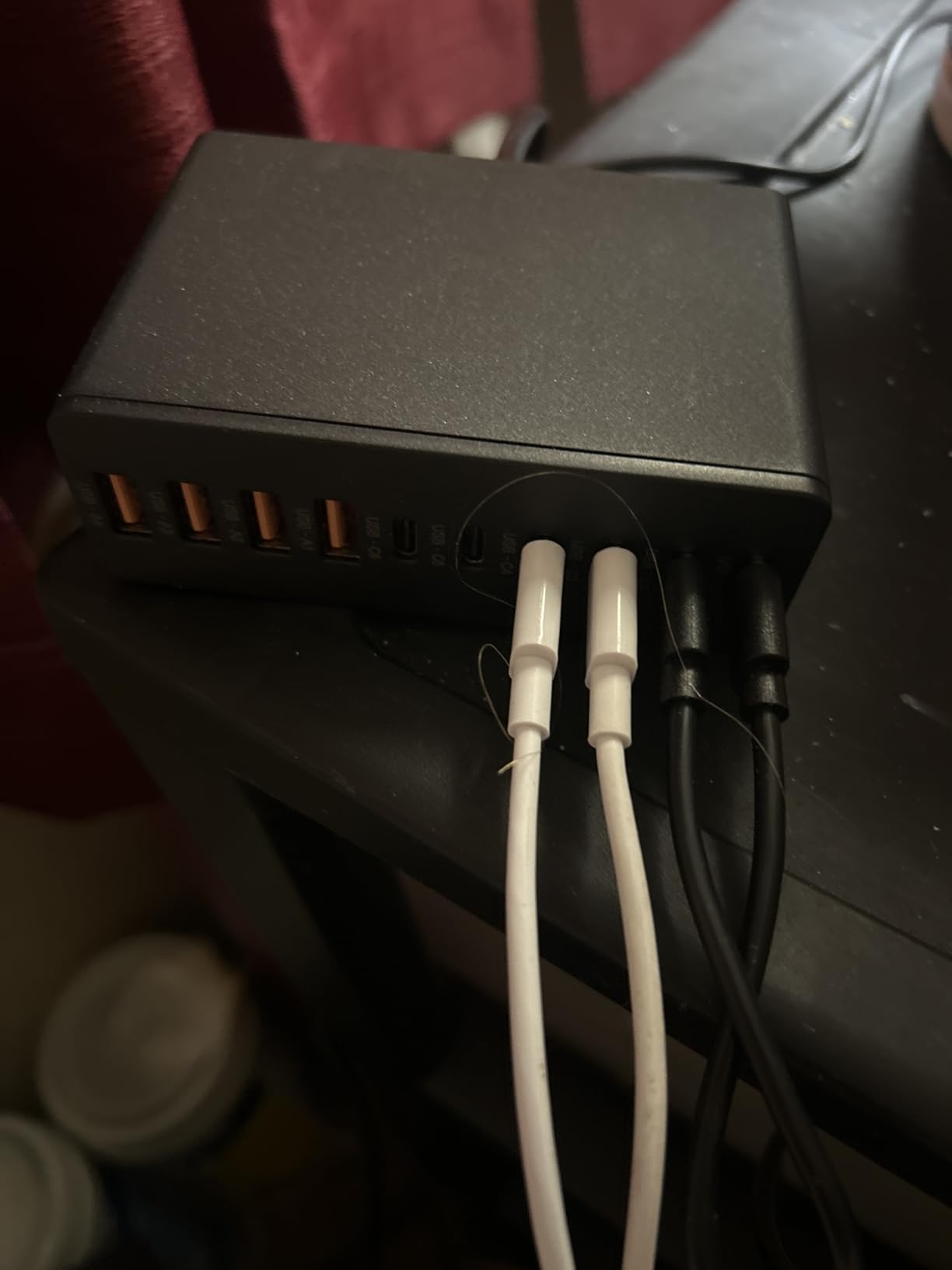USB C Charging Station 10 Port with 4 Cables,245W GaN Charger Block customer photo 1