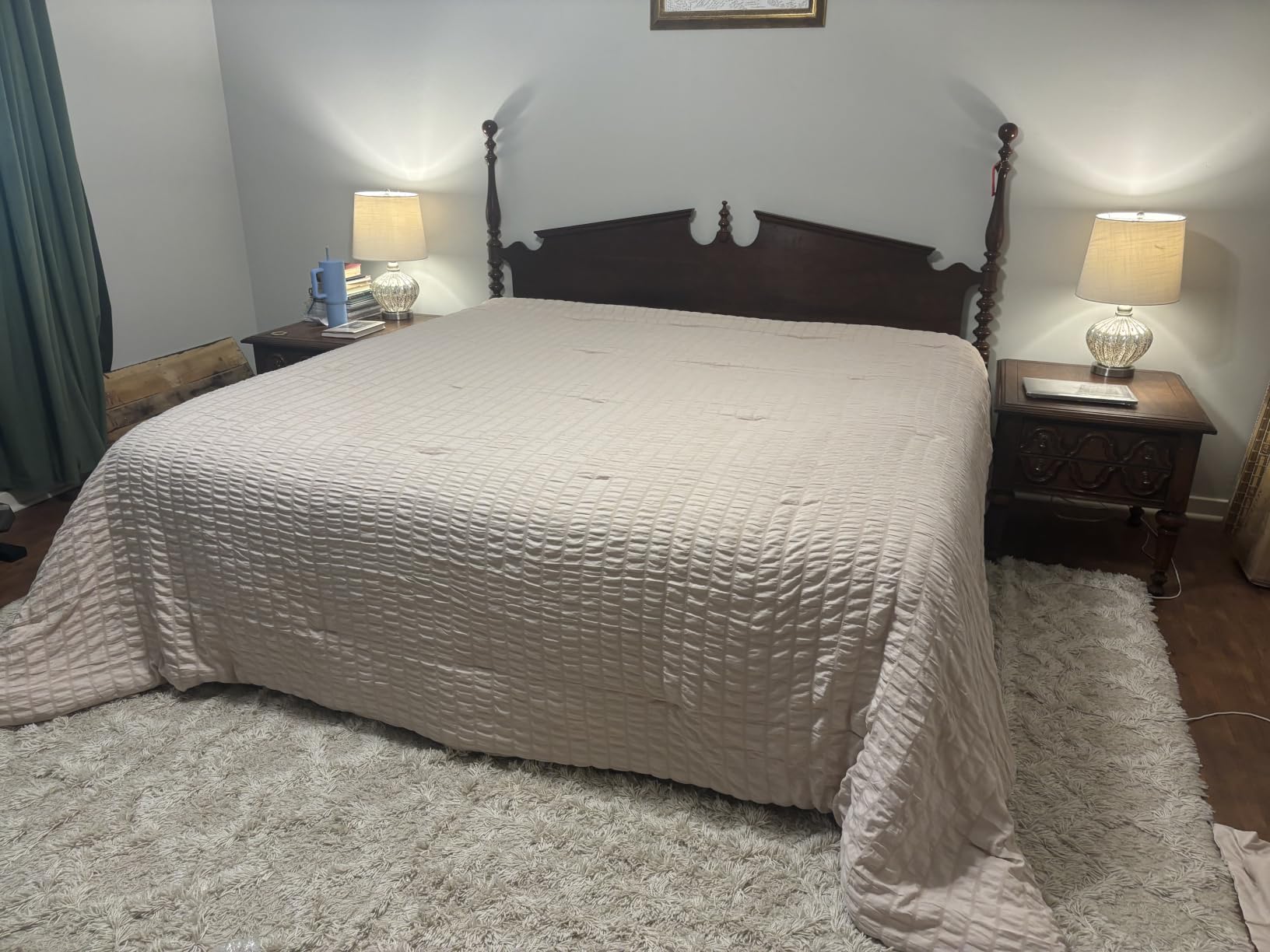 Bilily 10 Inch Low Bed Frame Queen with Round Corner Legs,3500 LBS Heavy Duty Low Profile Queen Bed Frame Metal Platform, No Box Spring Needed, Easy Assembly, Noise-Free, Headboard Compatible,Black customer photo 1