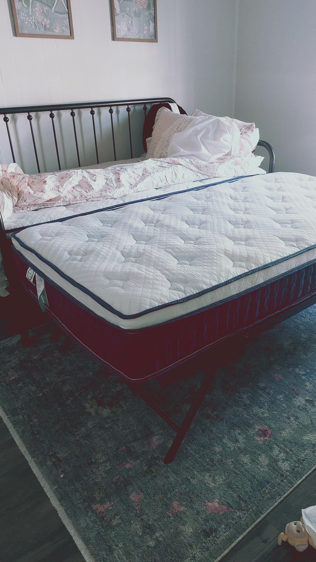 Queen Mattress, 12 Inch Queen Size Hybrid Mattresses in a Box customer photo 2