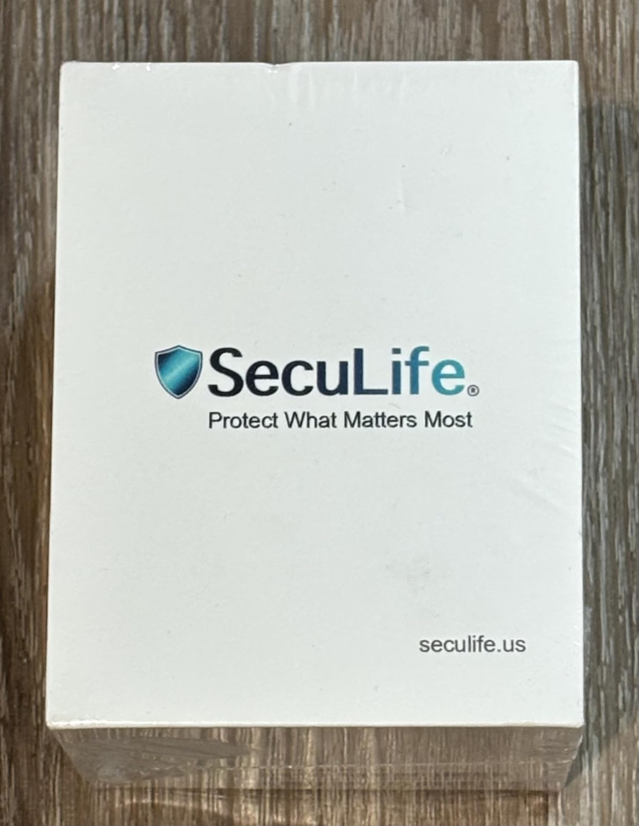 Seculife Medical Alert Smartband for Seniors — Alerts Go Direct to Family, No Call Center | Auto Fall Detection, GPS Tracking, Heart Rate Monitor, 2-Way Calling, SOS Button, Waterproof Wearable customer photo 1