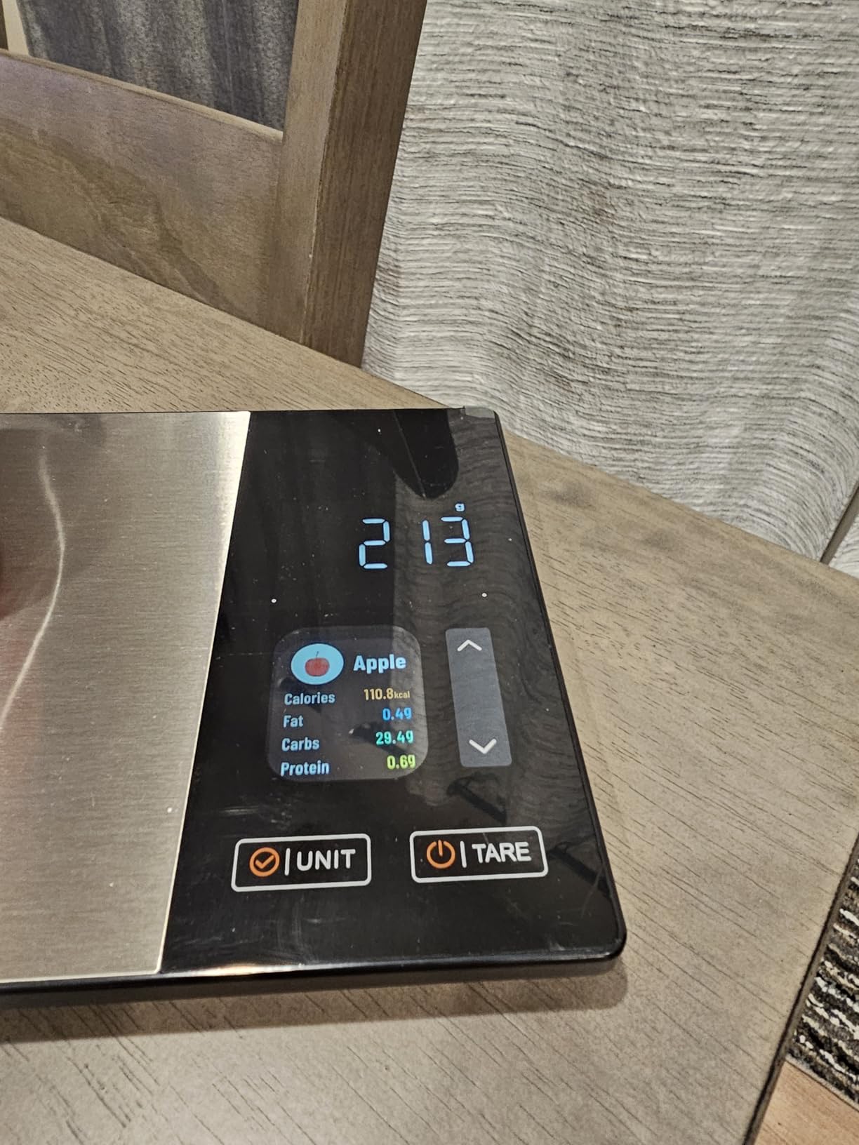 Food Scale with Nutritional Calculator, TFT Display, Track 23 Nutrients customer photo 1