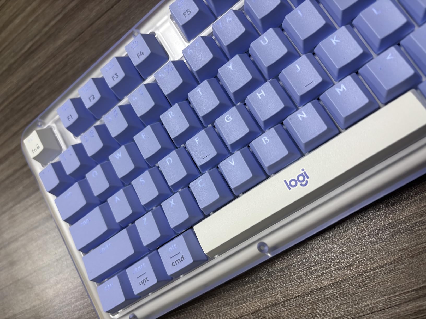 Logitech Alto Keys K98M Wireless Mechanical Gasket Keyboard - Off White customer photo 1