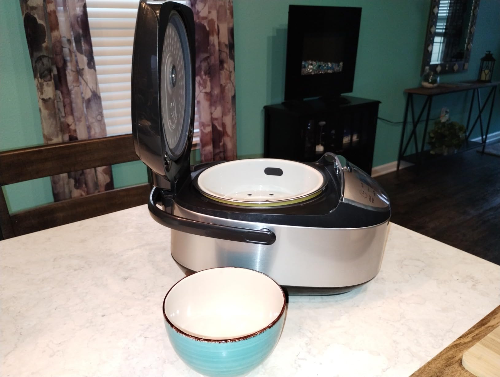 COMFEE' Japanese Style Rice Cooker with Fuzzy Logic, 10-Cups Uncooked Rice customer photo 2