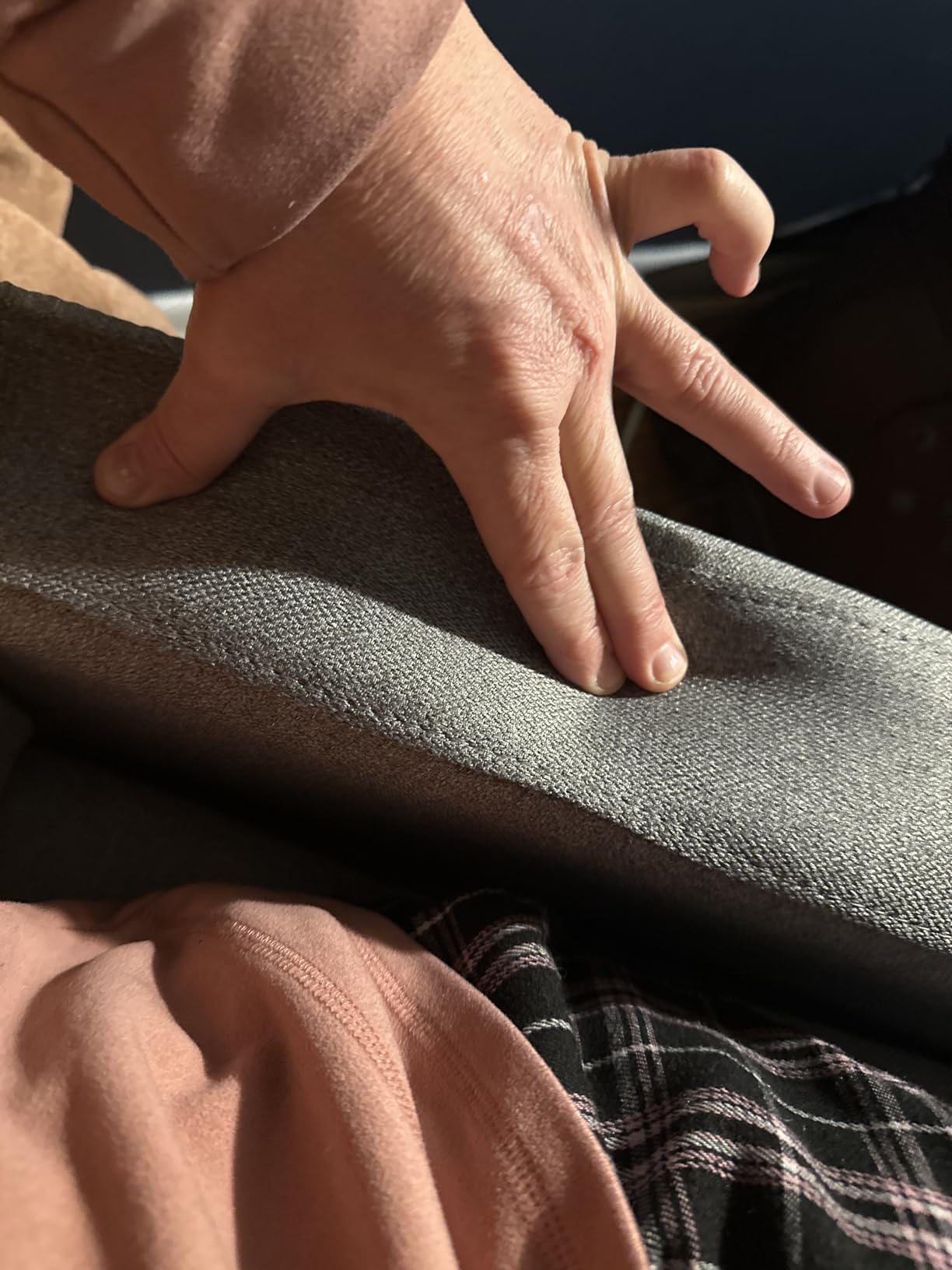 Sweetcrispy Recliner Chair Fabric Recliner Sofa No Massage, Home Theater Seating with Lumbar Support, Adjustable Push Back Overstuffed High-Density Sponge Reclining for Living Room, Slate Gray customer photo 1