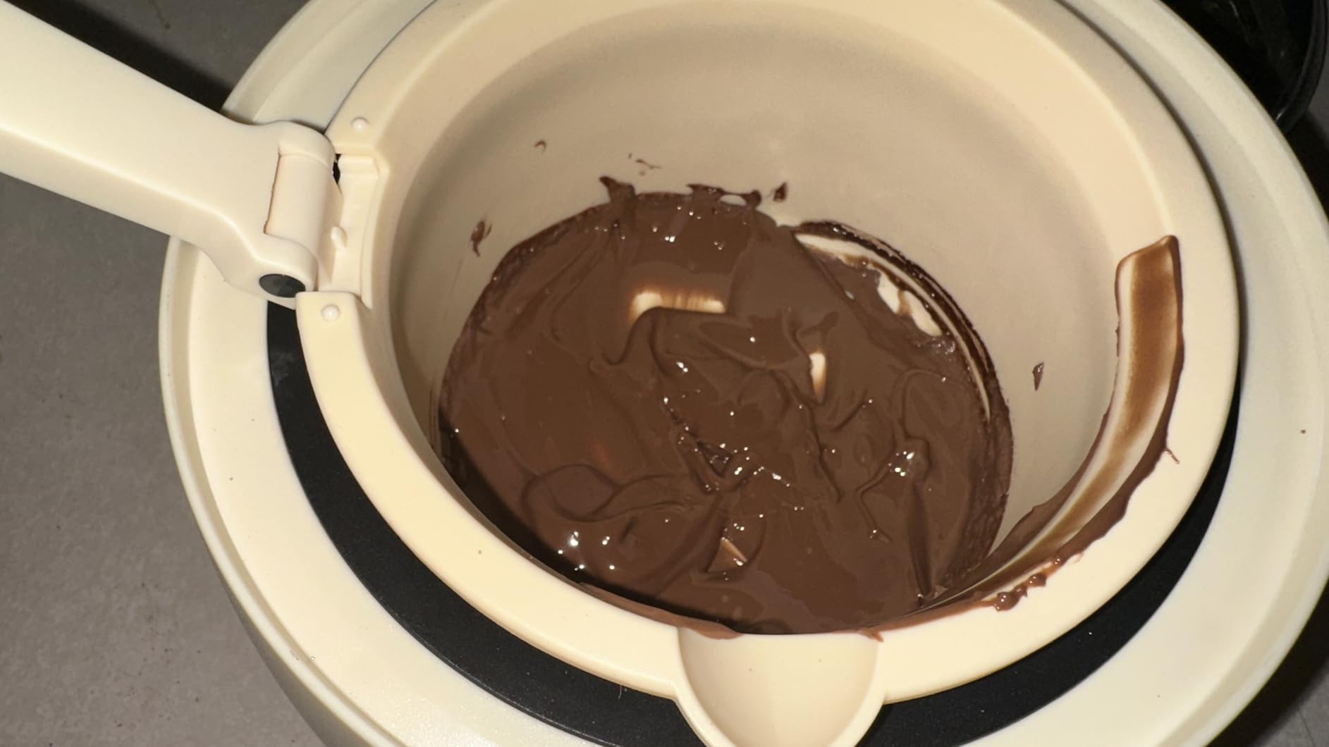 Chocolate Melting Pot, Electric Fondue Pot Set for Candy Melts & Cake Pops customer photo 1