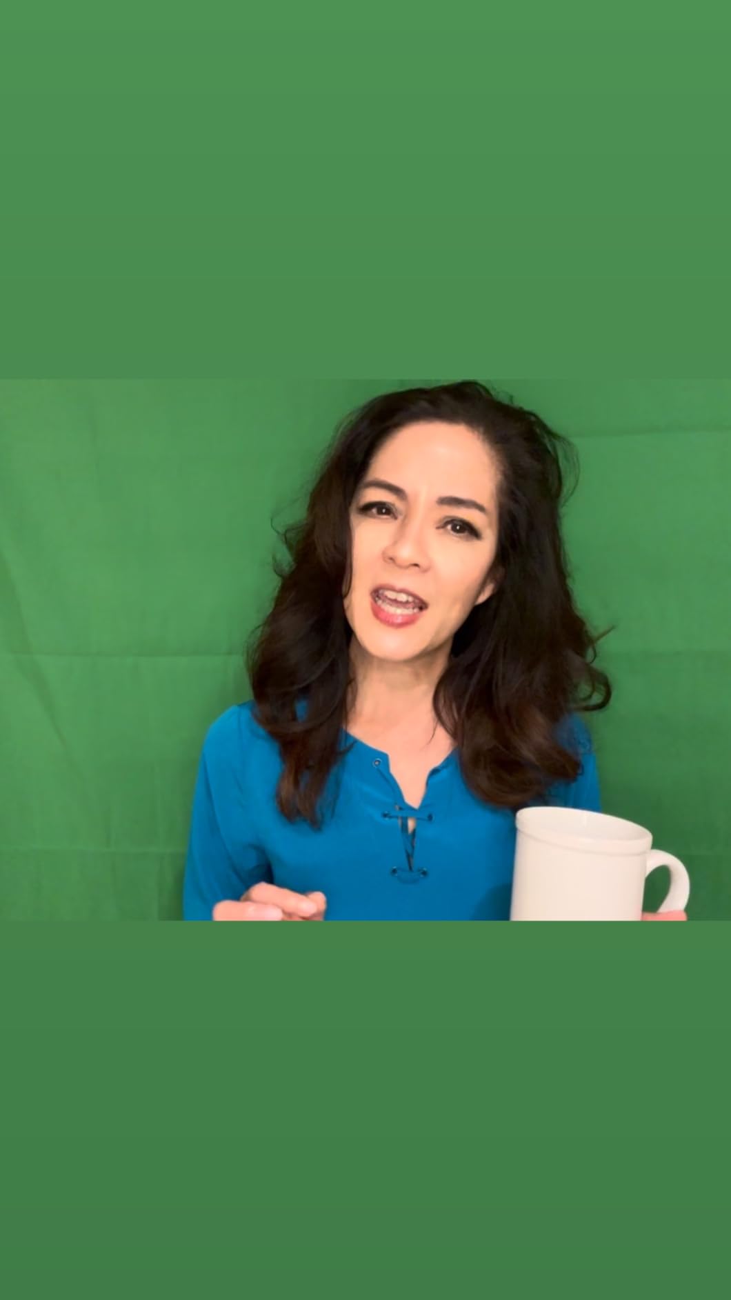 Hemmotop Wider Green Screen Backdrop with Stand, 8x7.5ft Background Kit | Solid Chroma Green, Polyester Cloth, Perfect for Streaming Video Calls Zoom Studio, Ideal for Content Creators, Photography customer photo 2