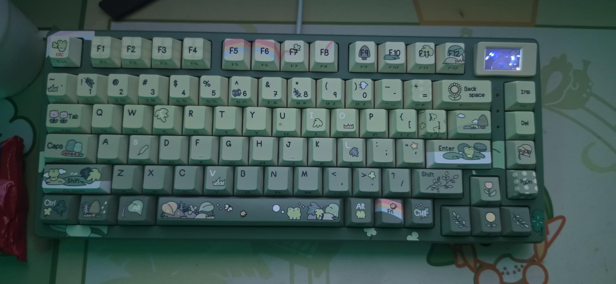 Womier SK80 75% Keyboard with Color Multimedia Display Mechanical Keyboard customer photo 1