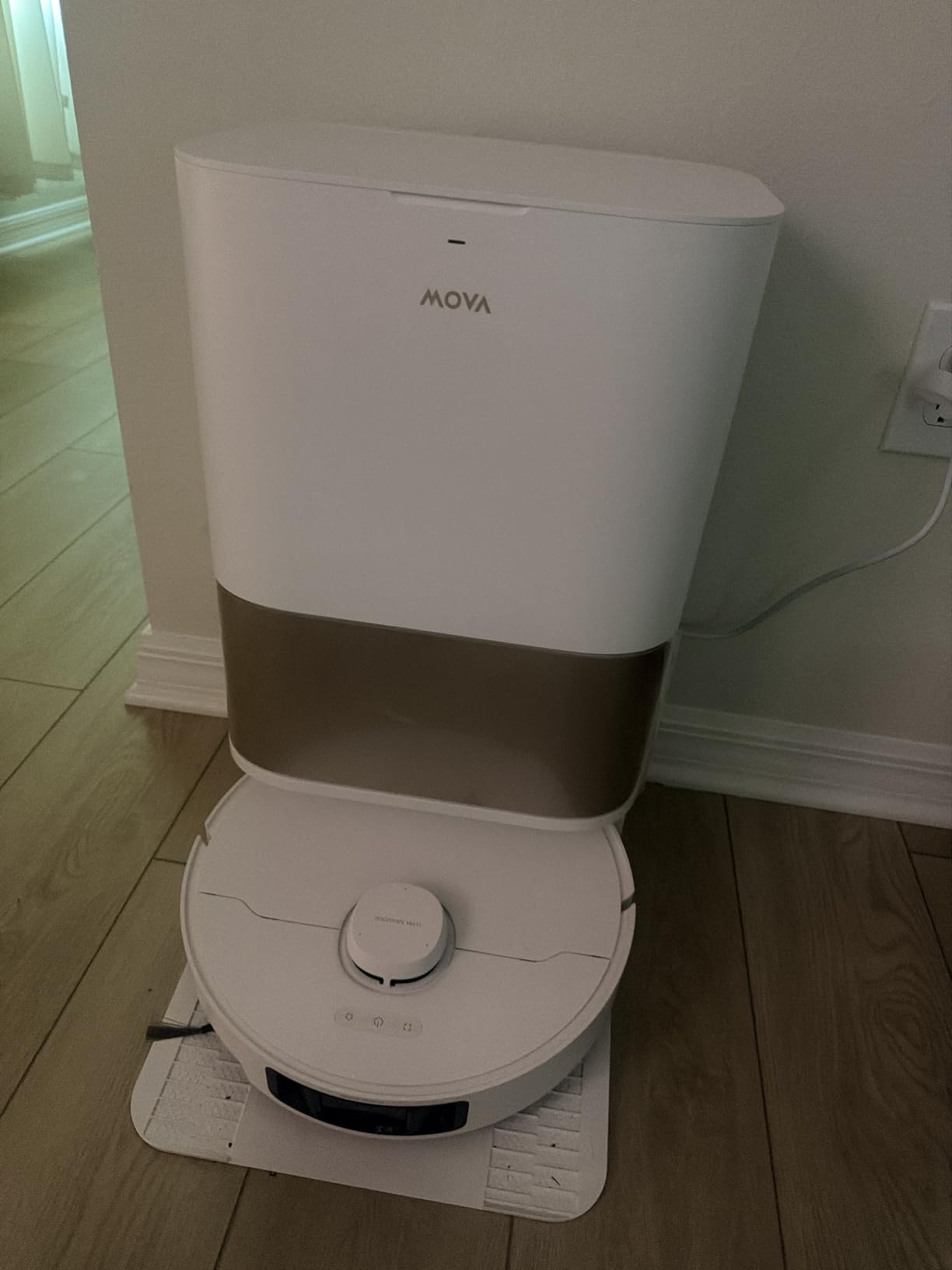 MOVA P10 Pro Ultra Gen 2 Robot Vacuum and Mop 26000Pa Suction 2026 Upgraded customer photo 1