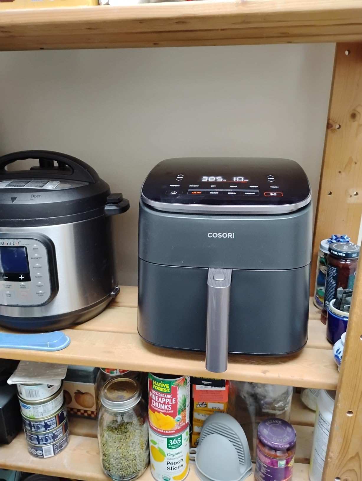 Cosori TurboBlaze Smart Air Fryer 6 Qt, Shake Reminders, 9-in-1, Cream customer photo 2