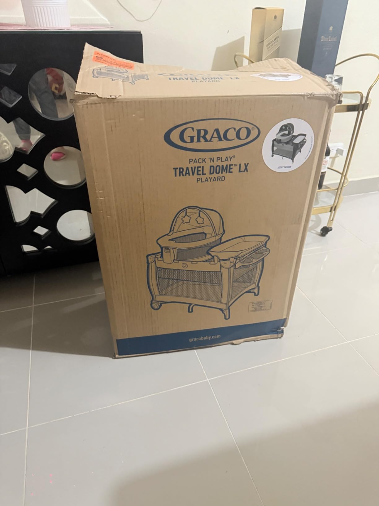 Graco Pack 'n Play Travel Dome Lux Playard, 4-in-1 Baby Playpen with Bassinet, Indoor or Outdoor Portable Playpen with UV 50 Canopy customer photo 2