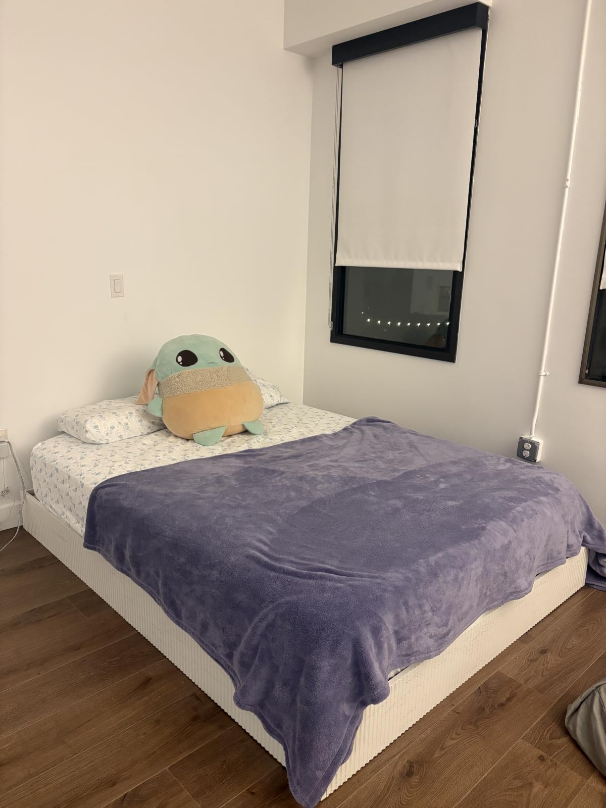 Neo Sleep Queen 12 Inch Hybrid Pocket Spring Mattress, Motion Isolation customer photo 2