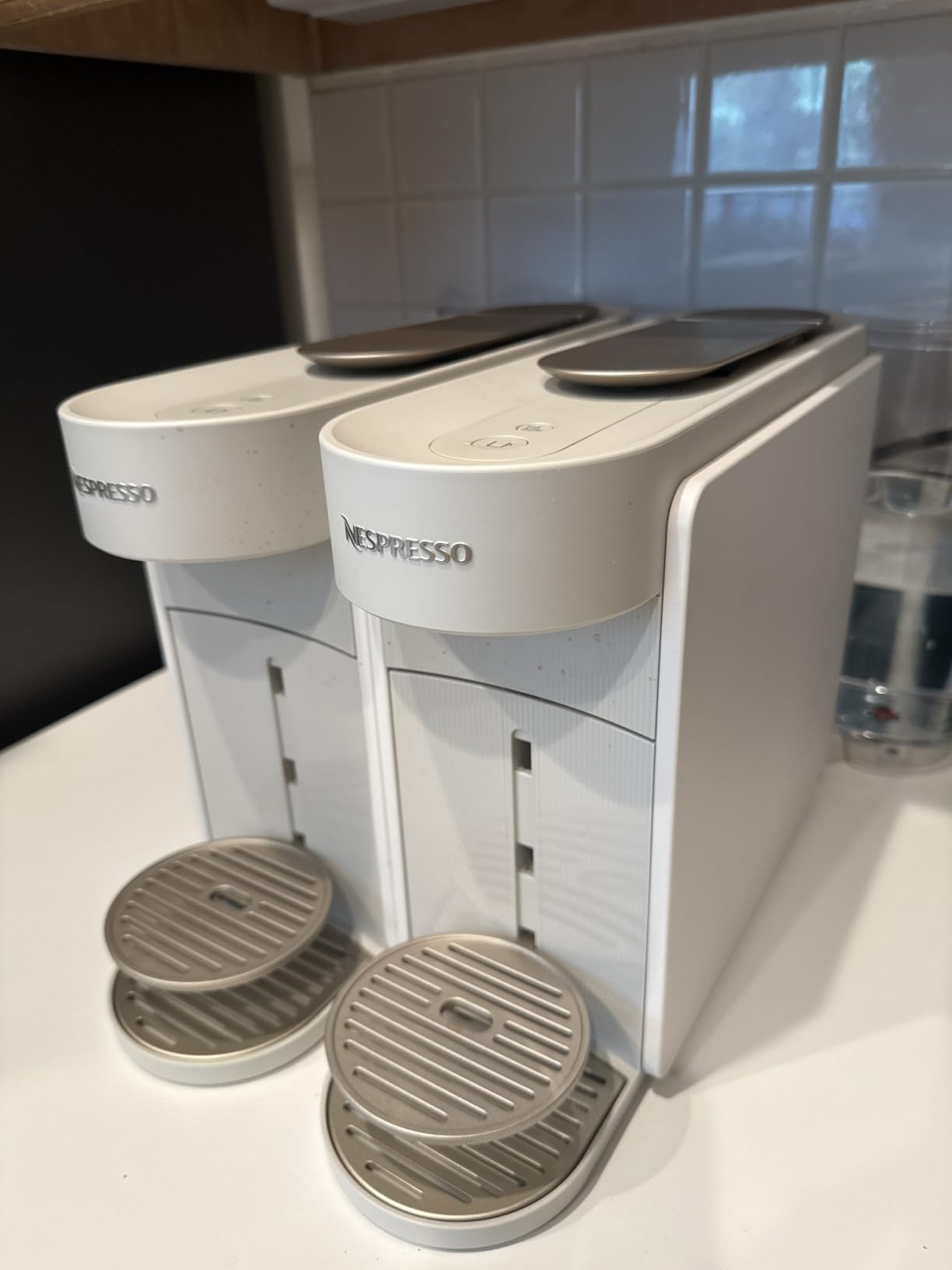 Nespresso Vertuo Up Coffee & Espresso Maker by De'Longhi, White customer photo 2