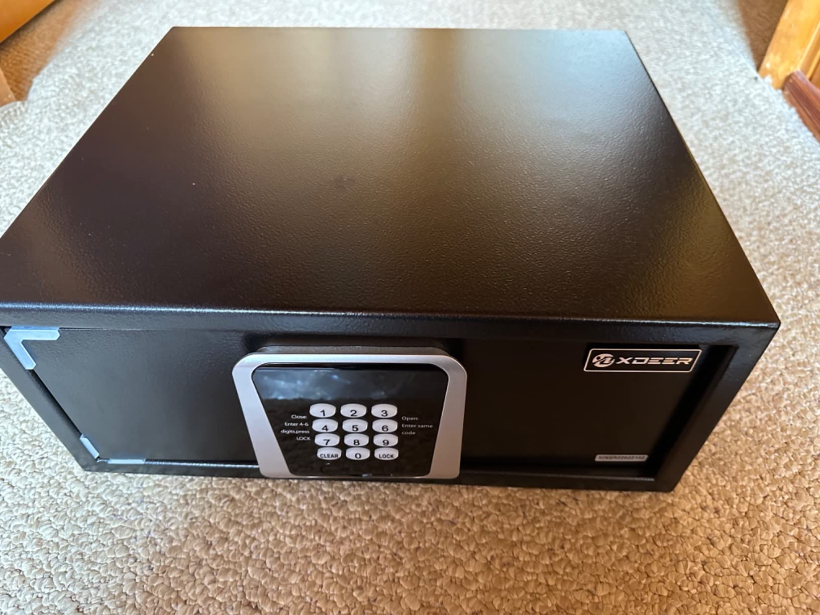 XDeer 𝟑𝟑 𝐋𝐁 Hotel Safe 1.39 Cubic Feet Home Safe customer photo 2
