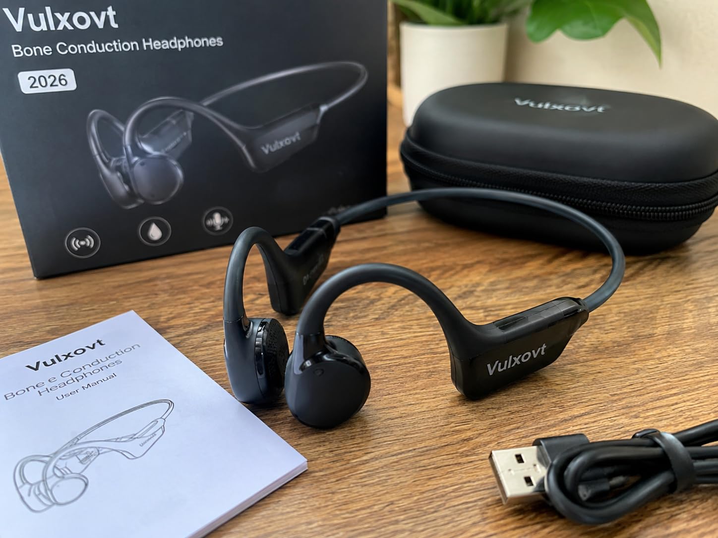 2026 Bone Conduction Headphones, Bluetooth 6.0 Open Ear Headphones，Wireless Sports Earphones IPX5 Waterproof, 10H Long Battery Life Playtime for Running，Cycling，Gym (Gray-Black) customer photo 1