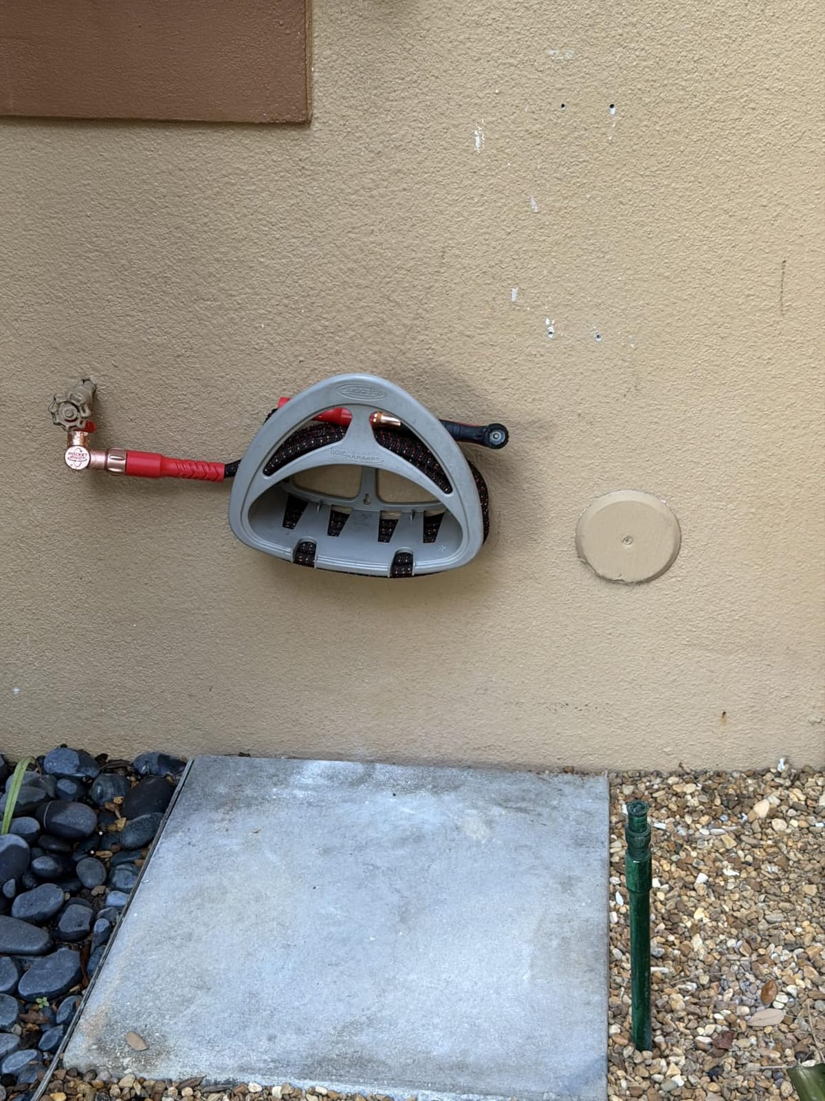 Pocket Hose Ballistic 100 FT Expandable Garden Hose, No-Kink, As Seen on TV customer photo 2