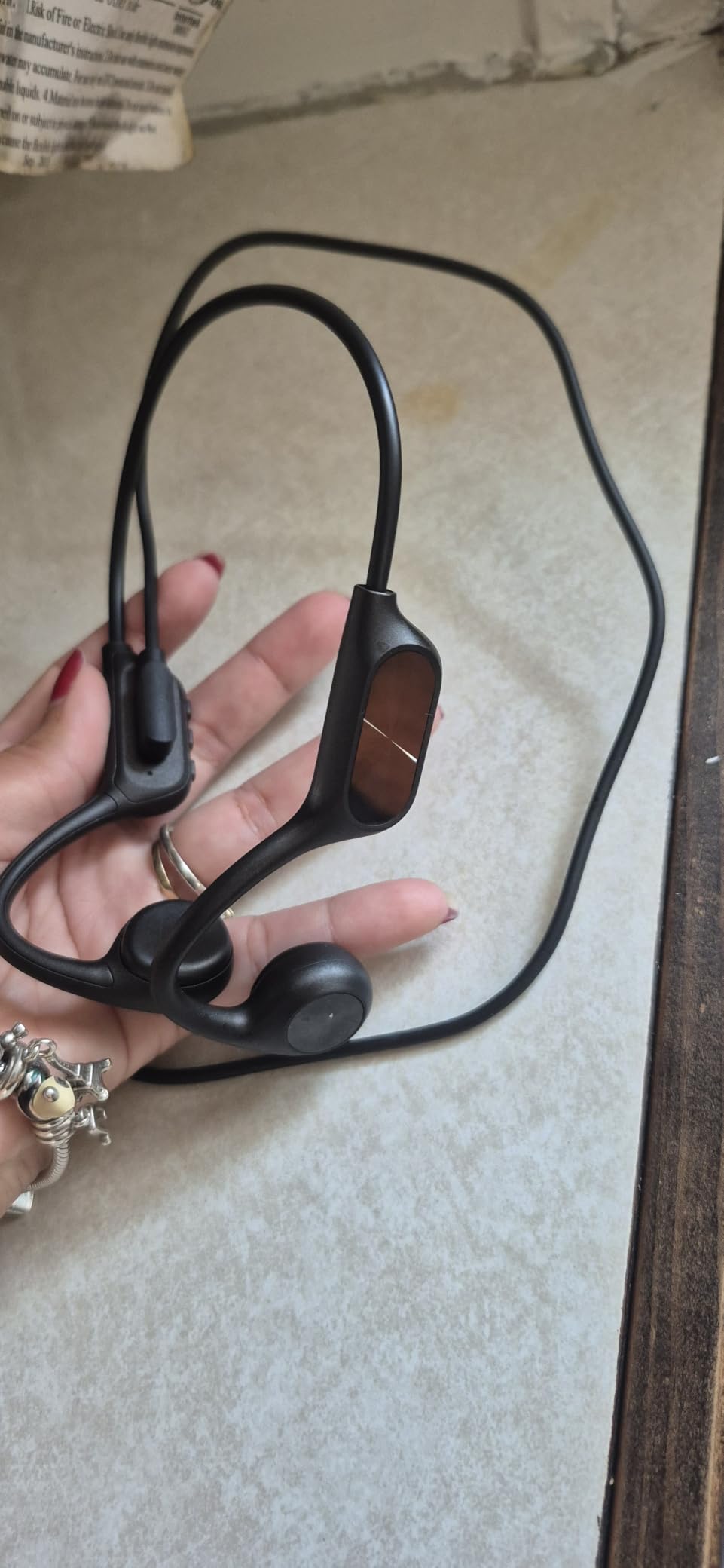 Bone Conduction Headphones for Swimming, Waterproof Swimming Headphones | IPX8 Waterproof Earbuds for Swimming, Open Ear Earbuds With 32GB MP3 Mode,8H Playtime Bluetooth 5.4 for Running customer photo 1