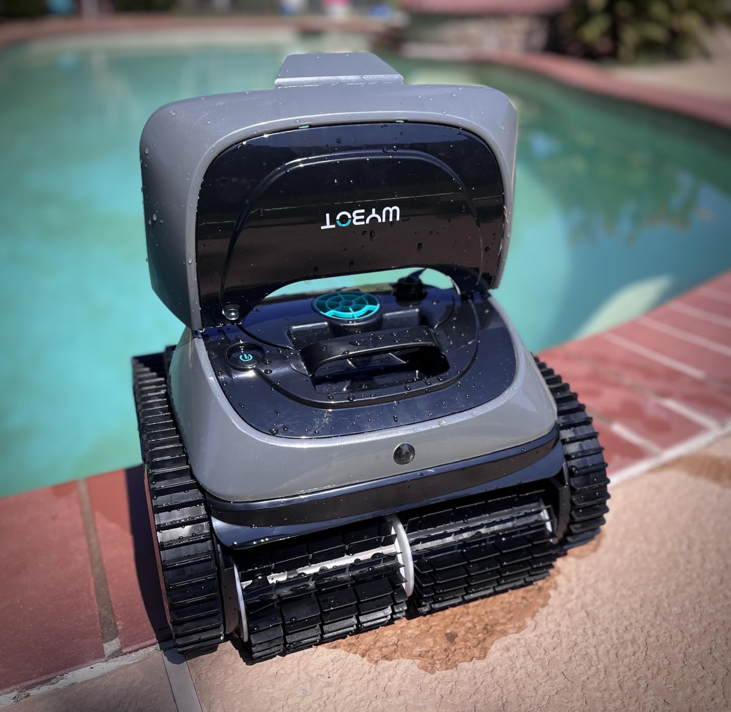 WYBOT C1 Cordless Robotic Pool Vacuum for Inground Pools, Professional customer photo 2