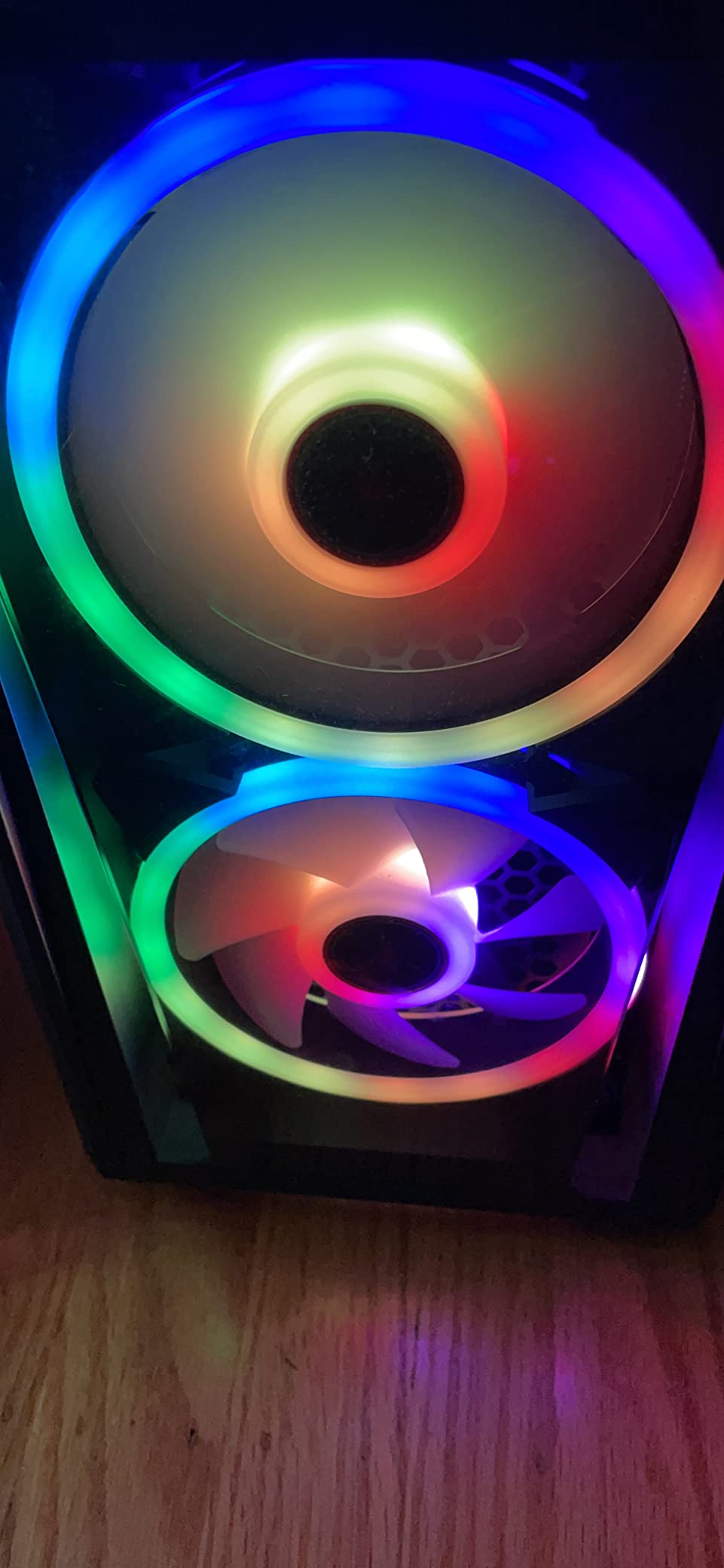 Skytech Gaming PC Azure 3, Ryzen 7, RTX 5060, 16GB RAM, 1TB SSD customer photo 2