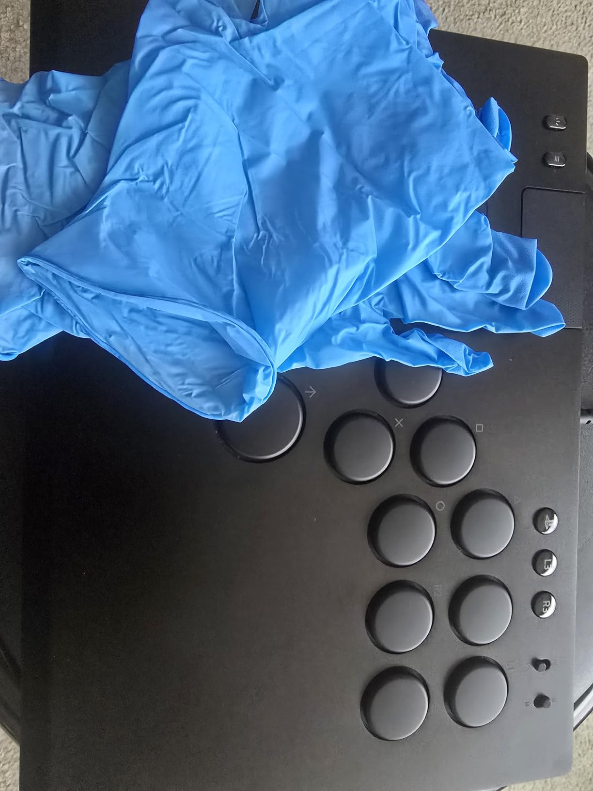 Razer Kitsune All-Button Optical Arcade Controller, PS5 & PC, Ryu Edition customer photo 1