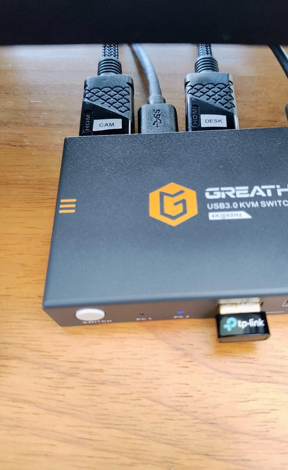 Greathek 4K@60HZ HDMI KVM Switch 2 Monitors 2 Computers Dual Monitor customer photo 1
