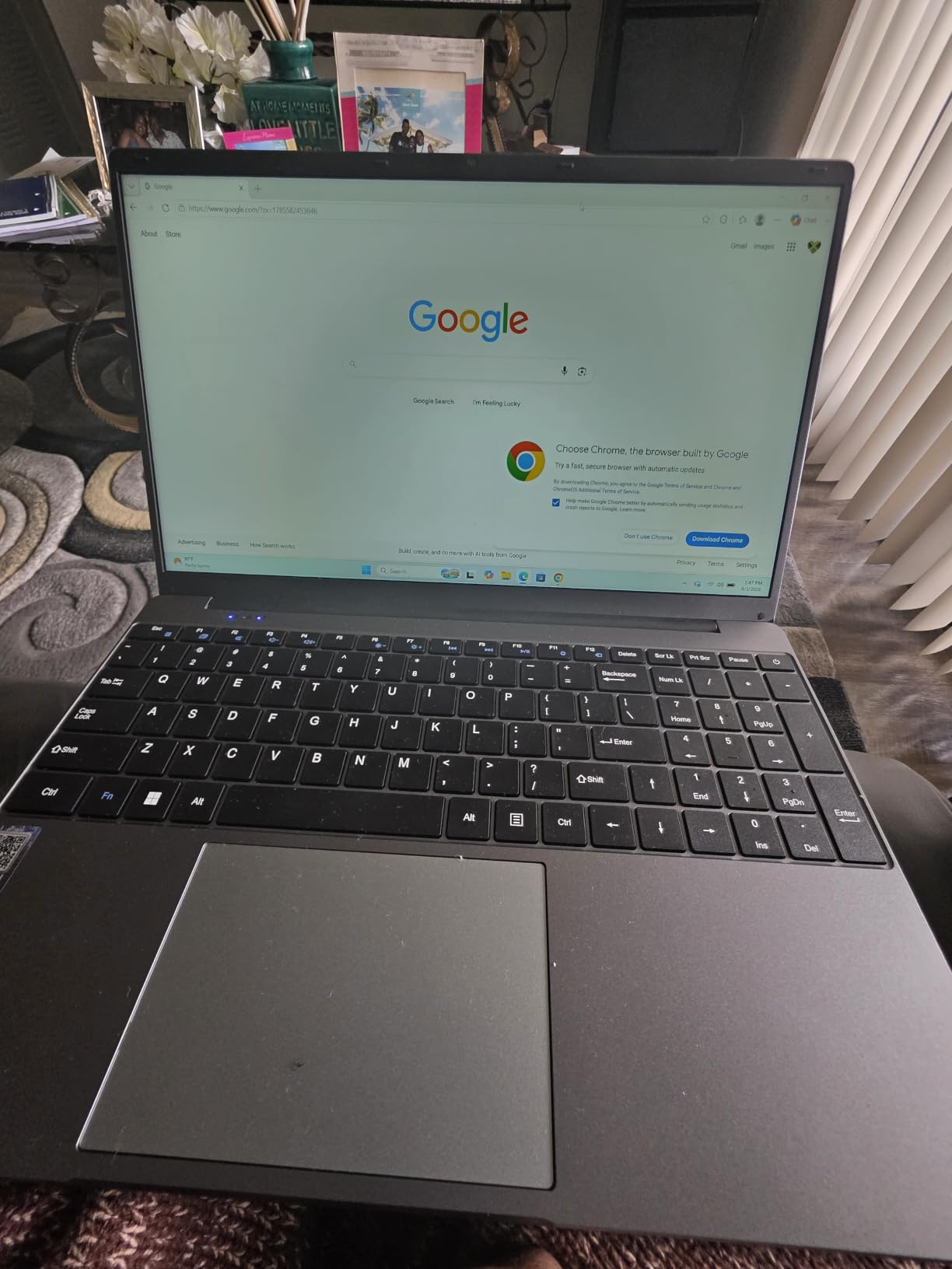 15.6'' AI Laptop with Office 365 12GB RAM 256GB SSD Win 11 Laptops | 7000mAh Battery, IPS FHD, 180°Viewing, Quad-Core Processor, Type-C, WiFi5, Portable Thin Business Student Laptops, Light Gray customer photo 1