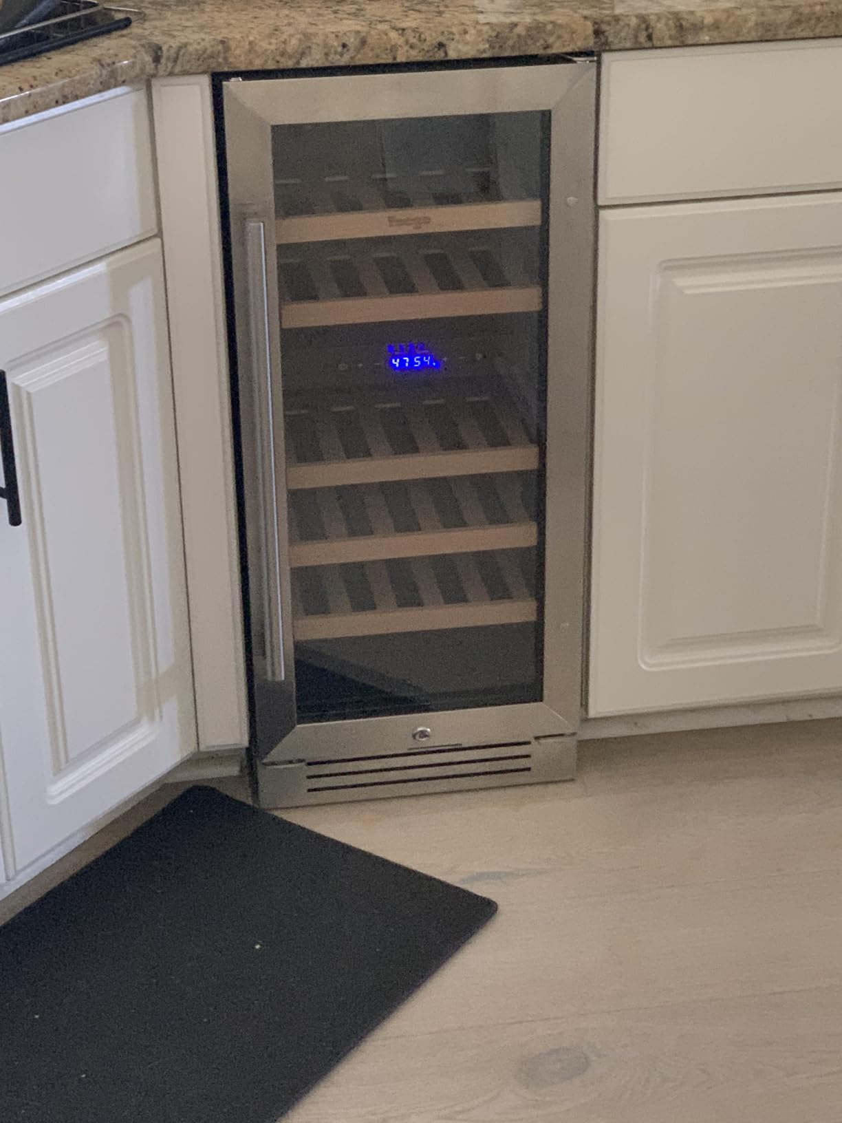 Yeego 24 Inch Wine Fridge, 52 Bottle Dual Zone Wine Cooler with Left Hinged customer photo 1