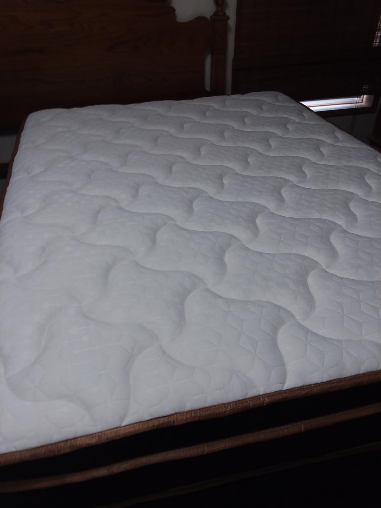 Queen Mattress 14 Inch, Luxury Hotel Cooling Hybrid Bed Mattress in a Box customer photo 2