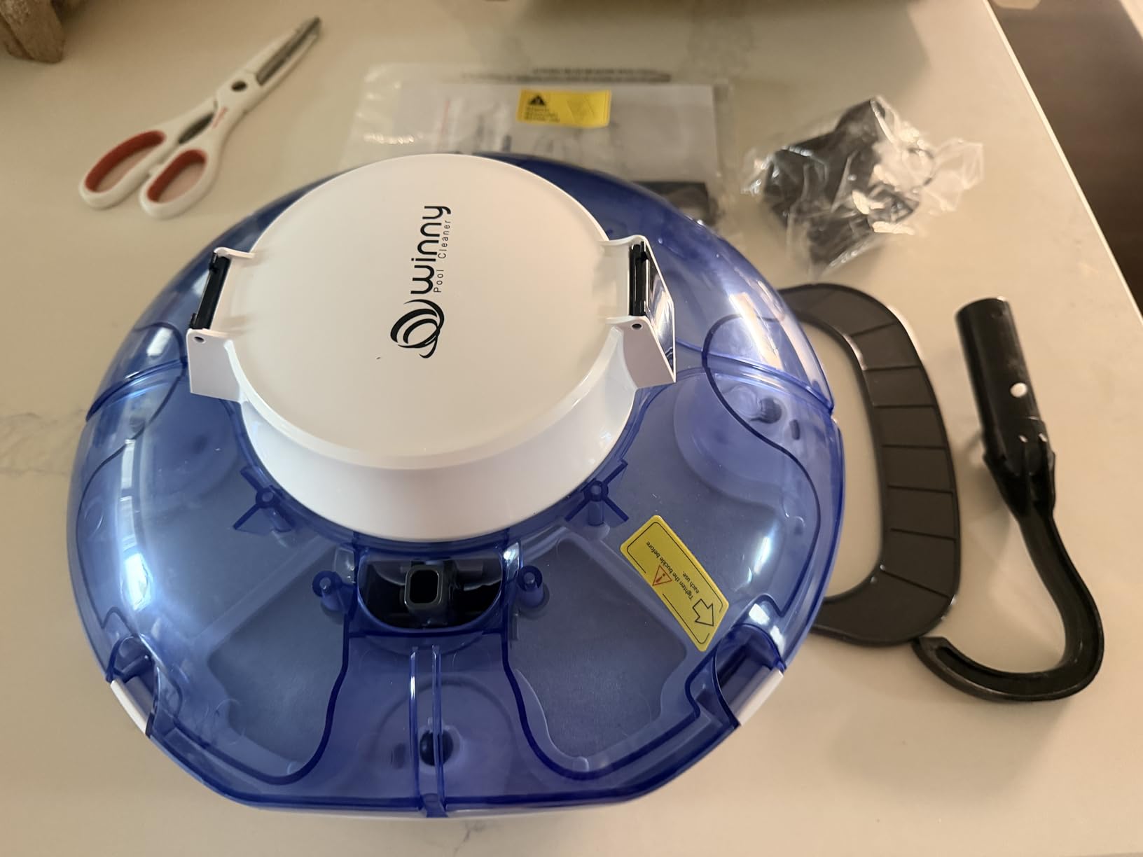 Winny Pool Cleaner Cordless Pool Vacuum Robot for Above Ground Pool customer photo 2