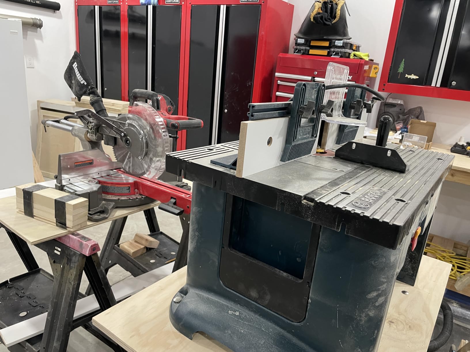 Shop Fox D2275 Tool Stand customer photo 1