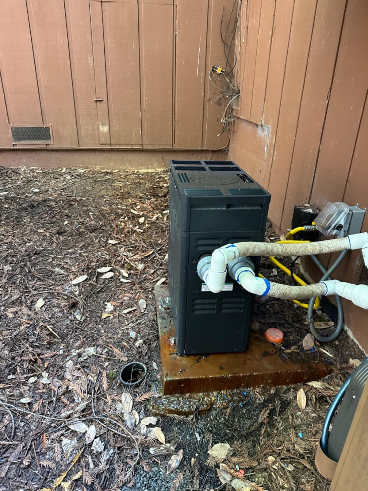 Raypak 105k BTU Above Ground Pool & Spa Heater, Propane Gas, Polymer Header, Copper Tubing, Analog Control, 0-1999 ft. Elevation customer photo 2