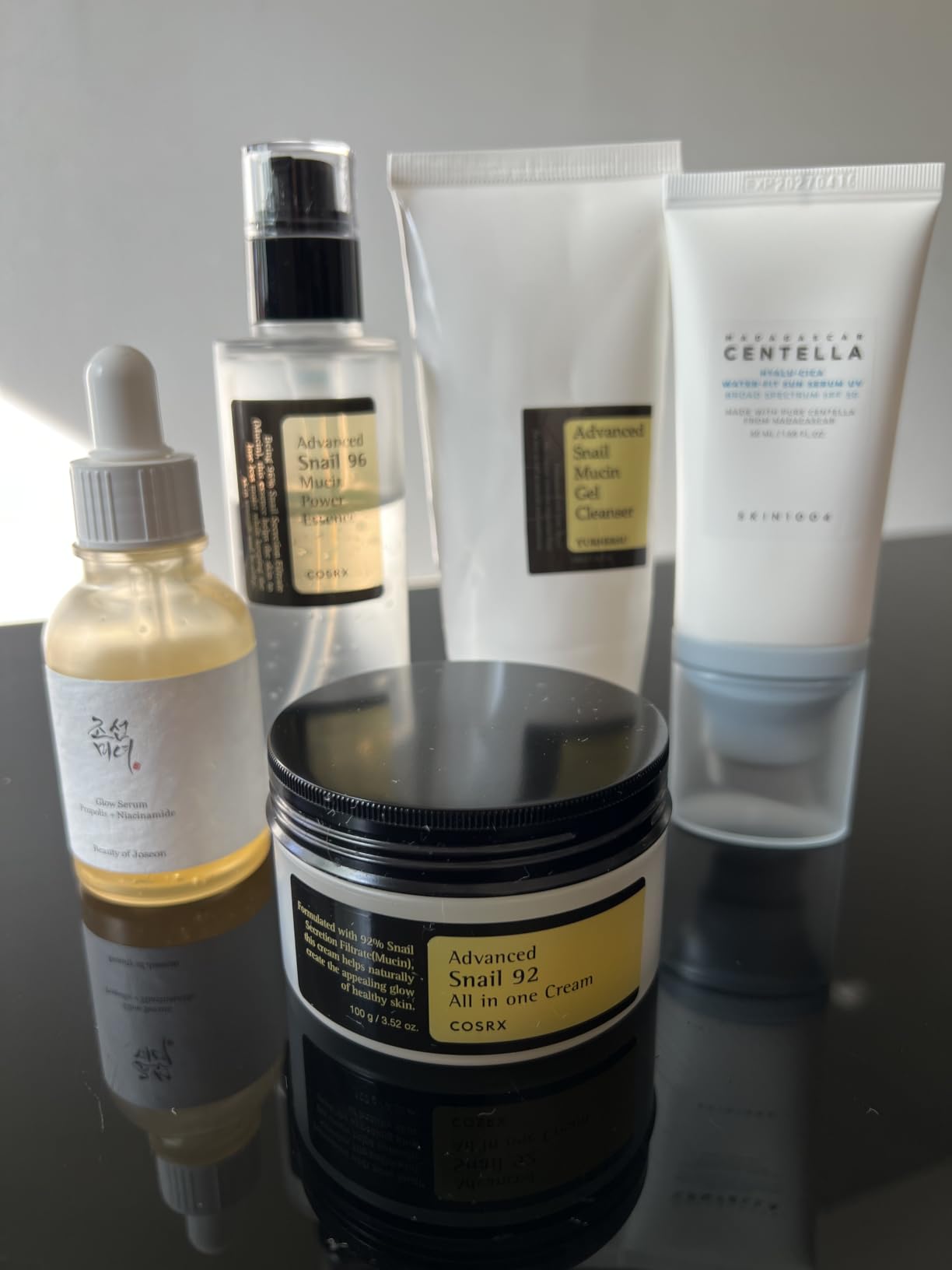 COSRX Snail Mucin 96% Repairing Serum for Sooothing & Hydrating 3.38 oz. customer photo 1