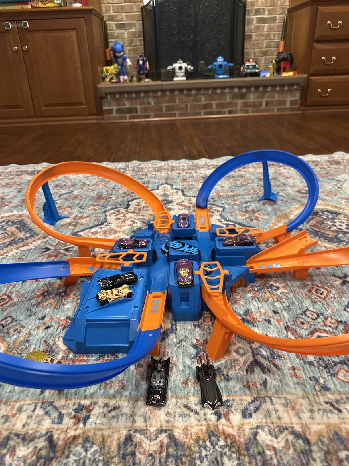 Hot Wheels Criss-Cross Crash Track​​​​ Set & Car customer photo 1