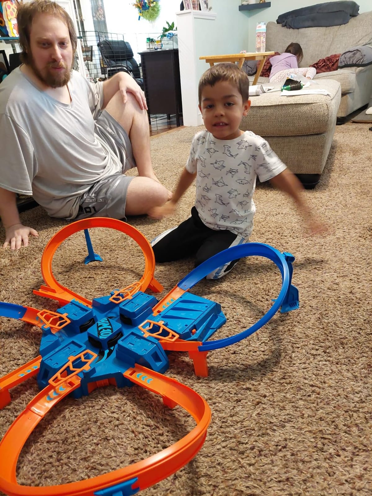 Hot Wheels Criss-Cross Crash Track​​​​ Set & Car customer photo 2