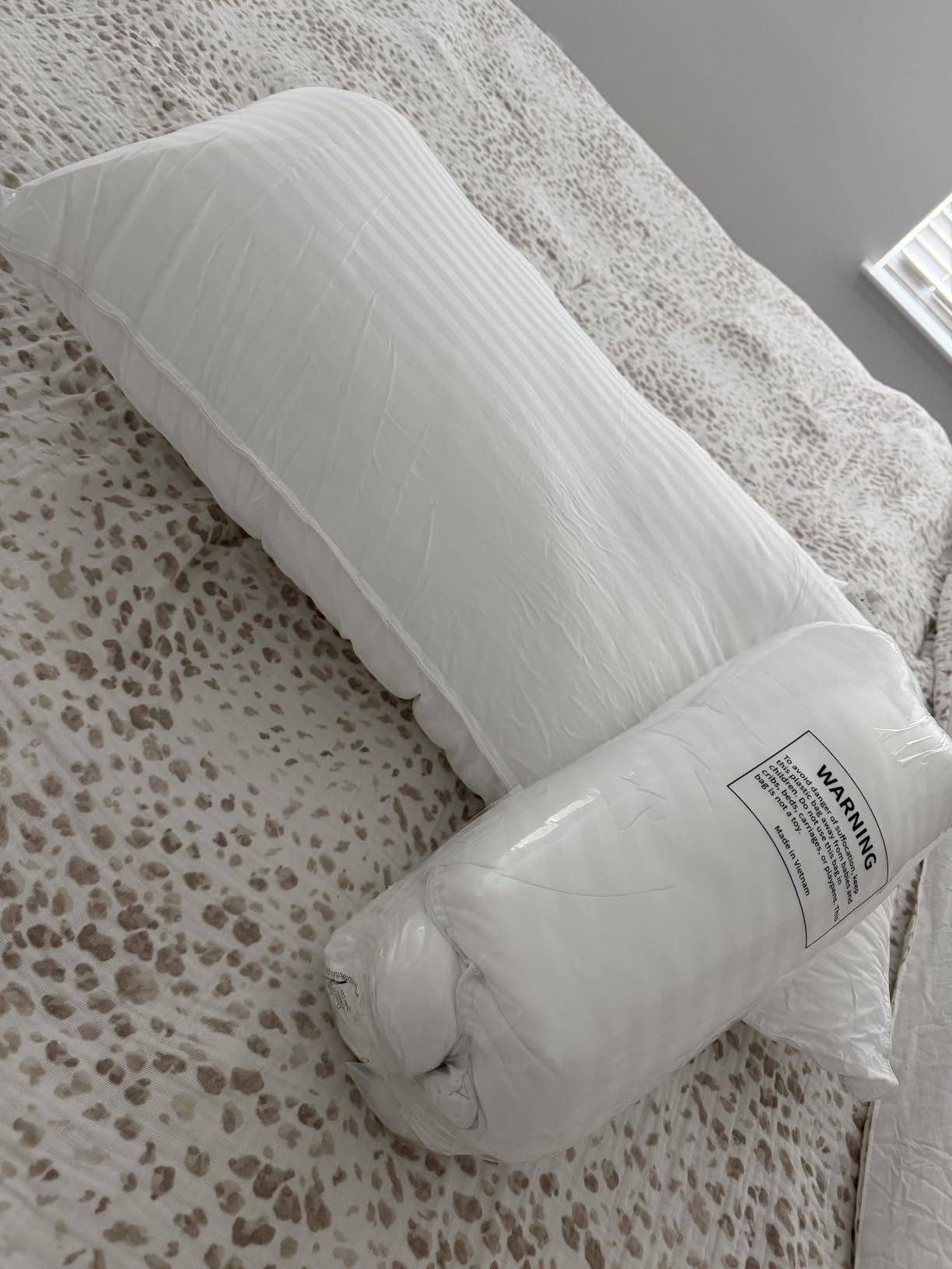 Beckham Hotel Collection Bed Pillows Standard/Queen Size Set of 2 customer photo 1