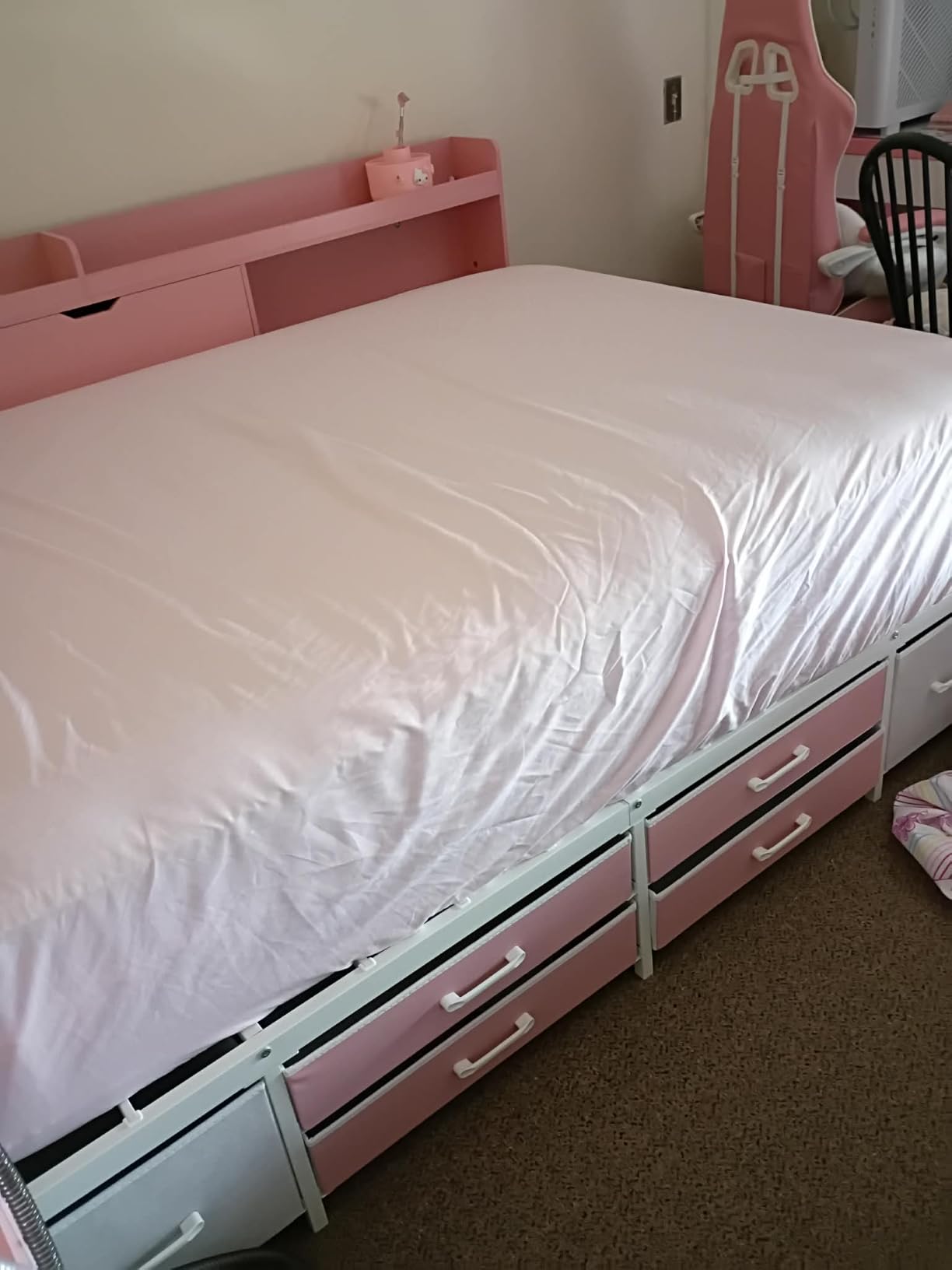Queen Size 4 Piece Sheet Set - Breathable & Cooling Sheets - Dark Grey customer photo 1