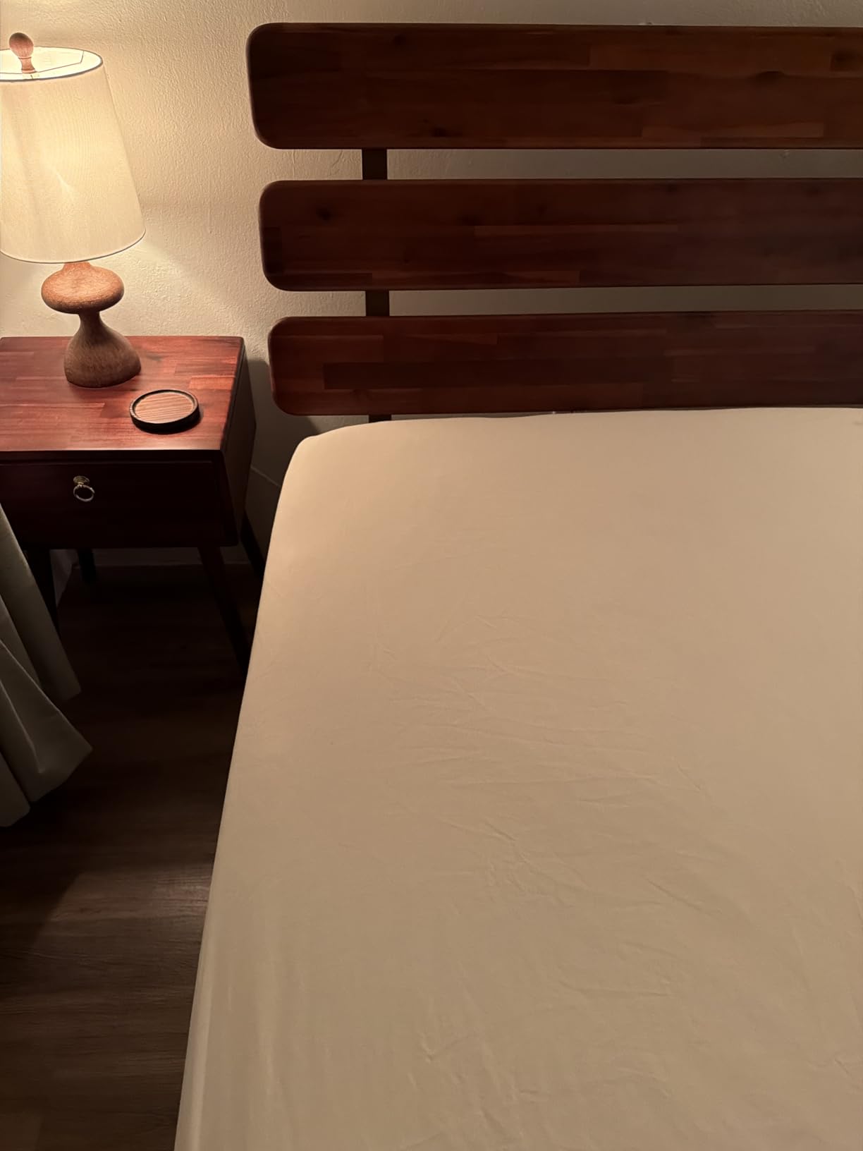 California Design Den Soft 100% Cotton Sateen Queen Bed Sheets Set, White customer photo 2