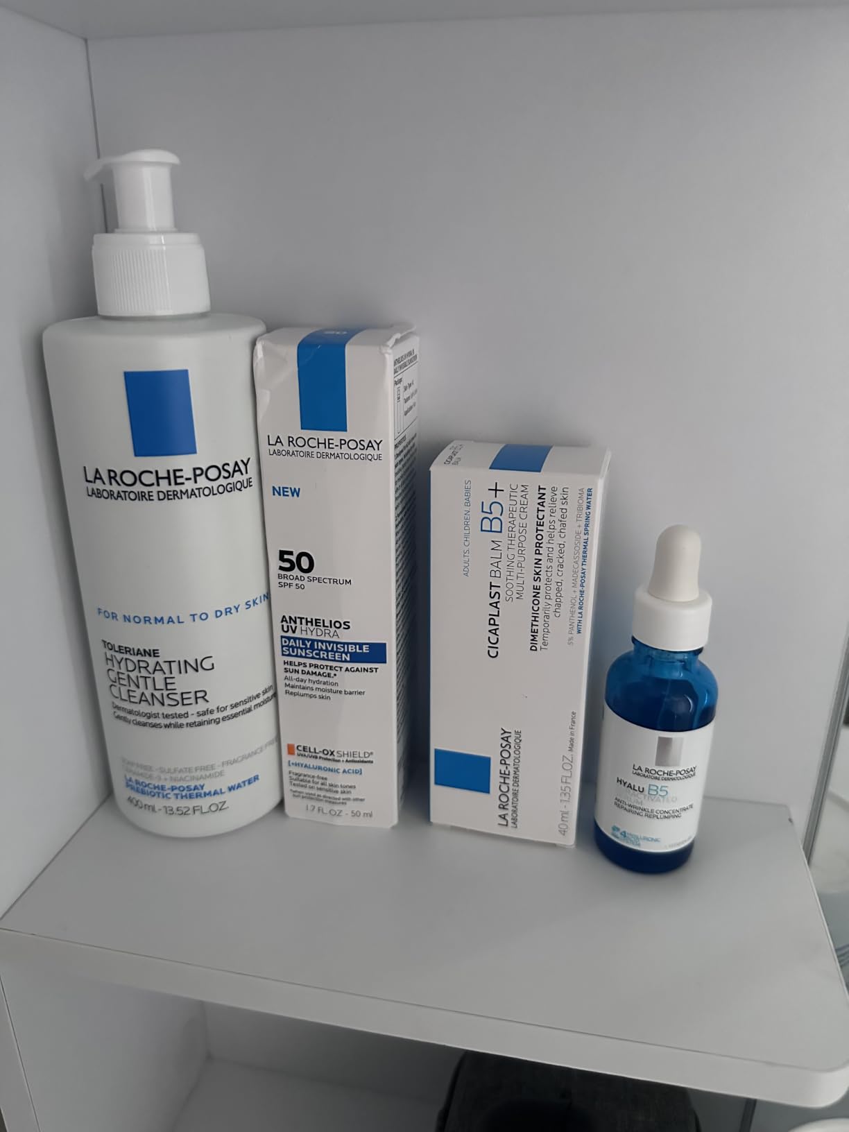 La Roche-Posay Hyalu B5 Pure Hyaluronic Acid Anti-Aging Serum for Face customer photo 2
