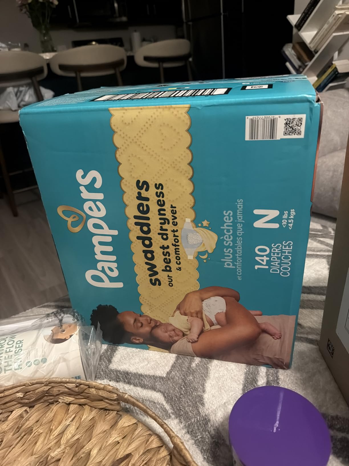 Swaddlers Diapers, Size 4 (15-34 lbs), 150 Count, Fragrance Free, Hypoallergenic, Absorbent, Pediatrician Recommended, Skin Safe customer photo 2