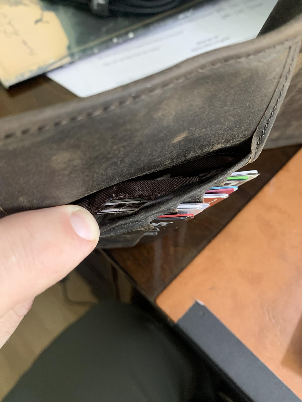 Polare Slim RFID Blocking Leather Passport Holder Travel Bifold Wallet For Men customer photo 1