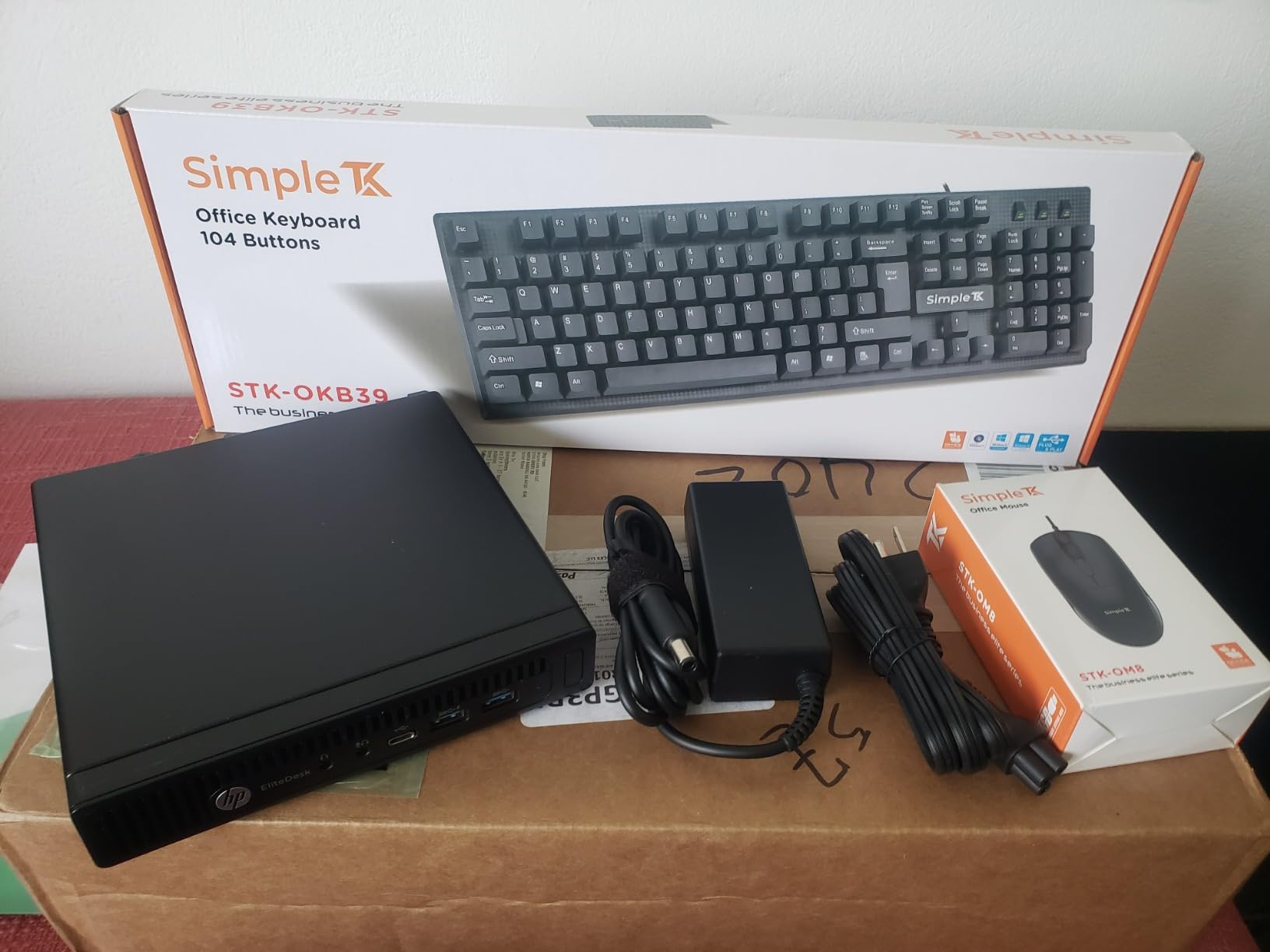 HP EliteDesk 800 G2 Desktop Mini Business PC, Intel Quad-Core i5-6500T up to 3.1G, 16GB DDR4, 240GB SSD, VGA, DP, Win 11 Pro 64 bit (Renewed) customer photo 2