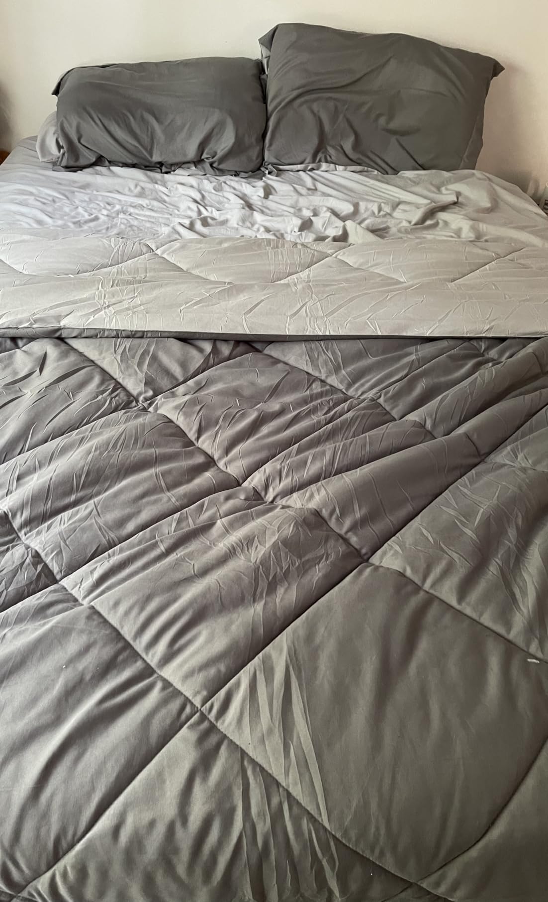 Bedsure Twin XL Comforter Set Reversible Bed Set 5 Pcs Grey/Light Grey customer photo 2