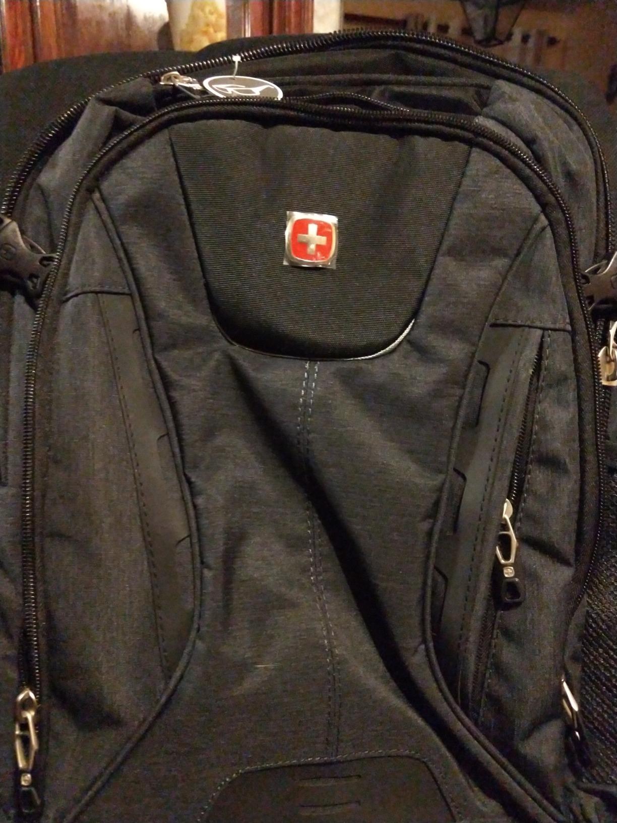 SwissGear Travel Tech Elite Laptop Backpack – Fits Laptops up to 16” – ScanSmart TSA-Friendly Backpack with USB Port, Shoe Compartment & Organizer Pockets – Black Dot customer photo 2