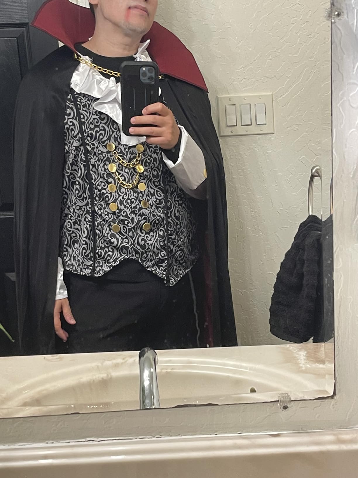 Spooktacular Creations Halloween Men Vampire Costume,Halloween Men's Vampire Cape, Dracula Costume Men customer photo 1