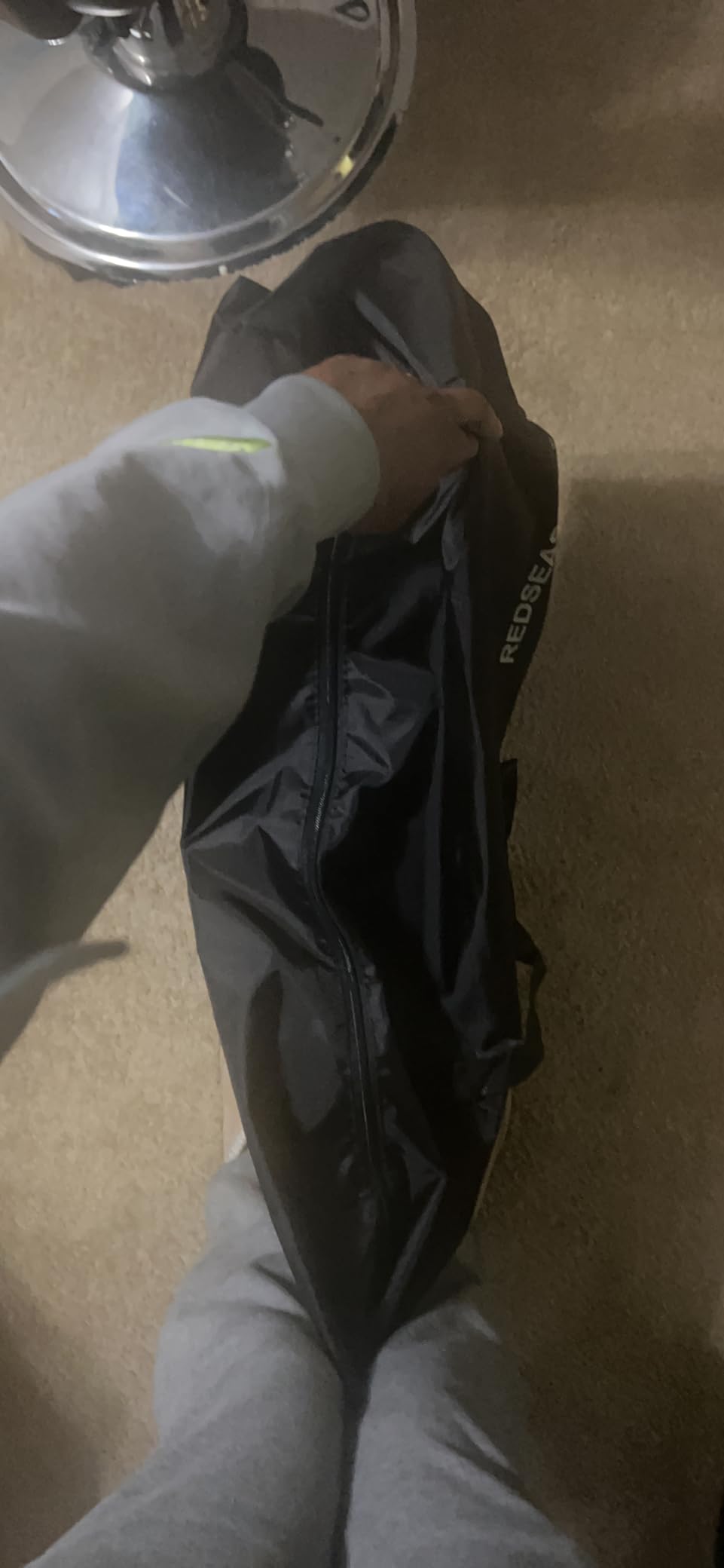 REDSEASONS Extra Large Duffle Bag Lightweight, 96L Travel Duffle Bag Foldable for Men Women, Black customer photo 1